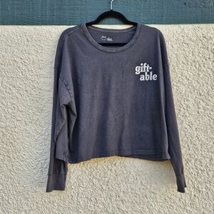 aerie gray cropped long sleeve tee GIFT-ABLE lightly distressed XL